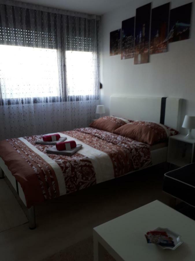 Studio Apartman Marija Zagreb Eksteriør billede